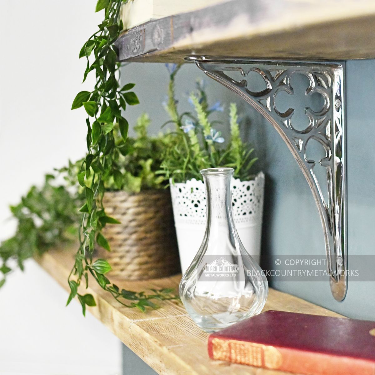 Bright Chrome Coalbrookdale Shelf Bracket 27 x 18cm