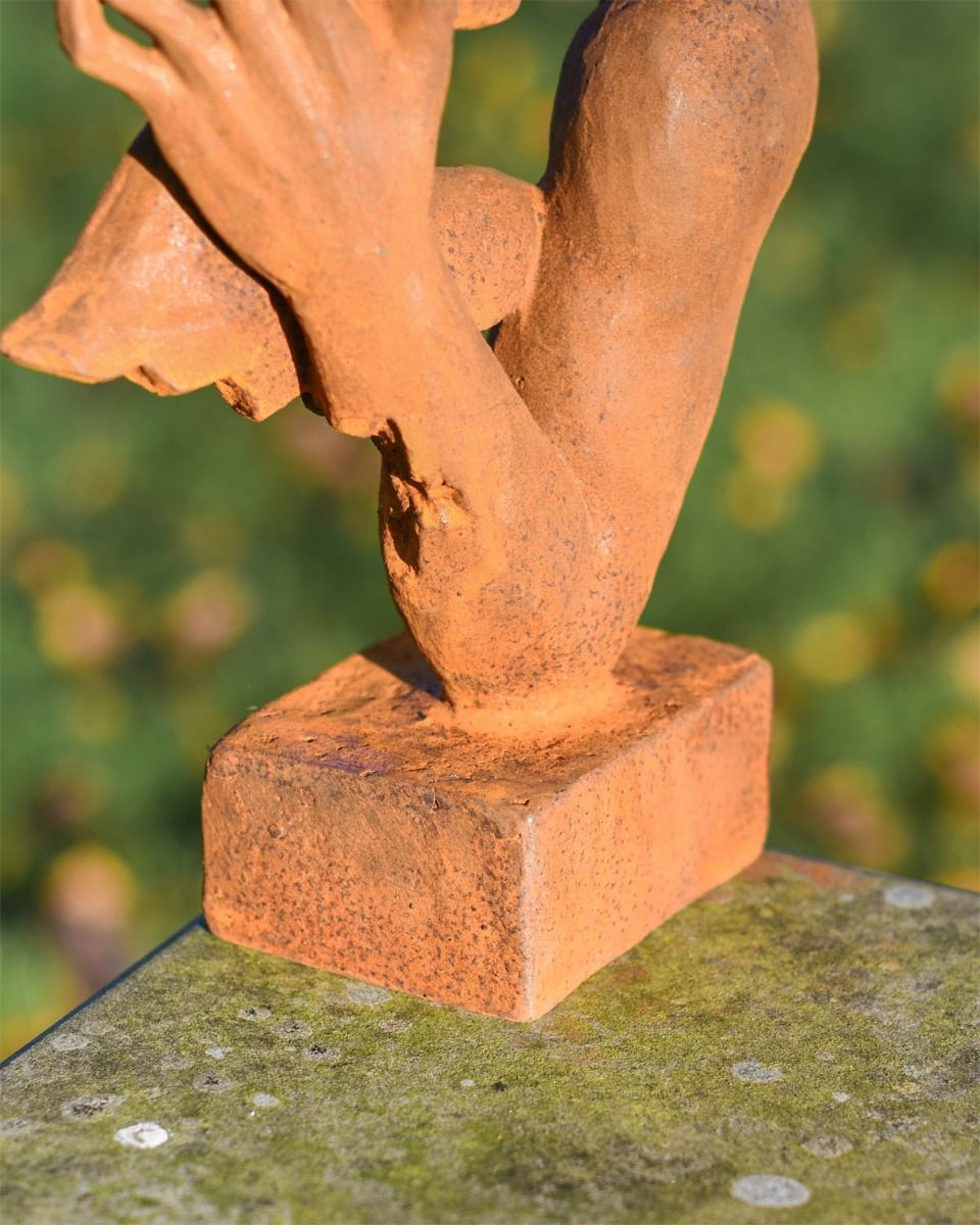 Cast Iron Rustic Embracing Couple Garden Sculpture