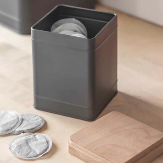 Small Charcoal Canister with Beech Wood Lid in Use