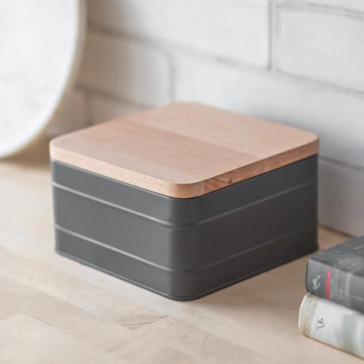 Charcoal Cake Tin with Beech Wood Lid
