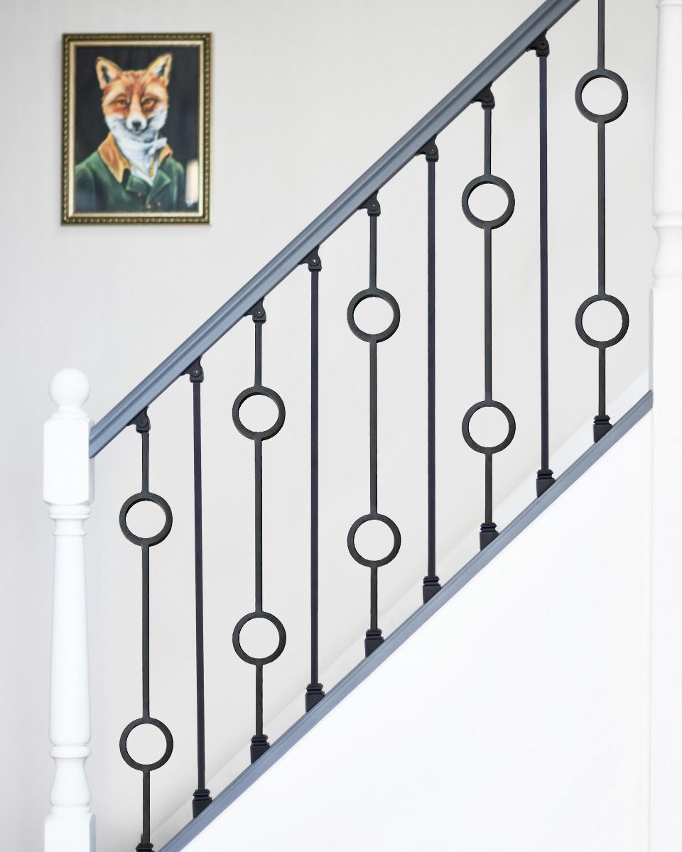 Double Circle Design Spindles With Rake Brackets 