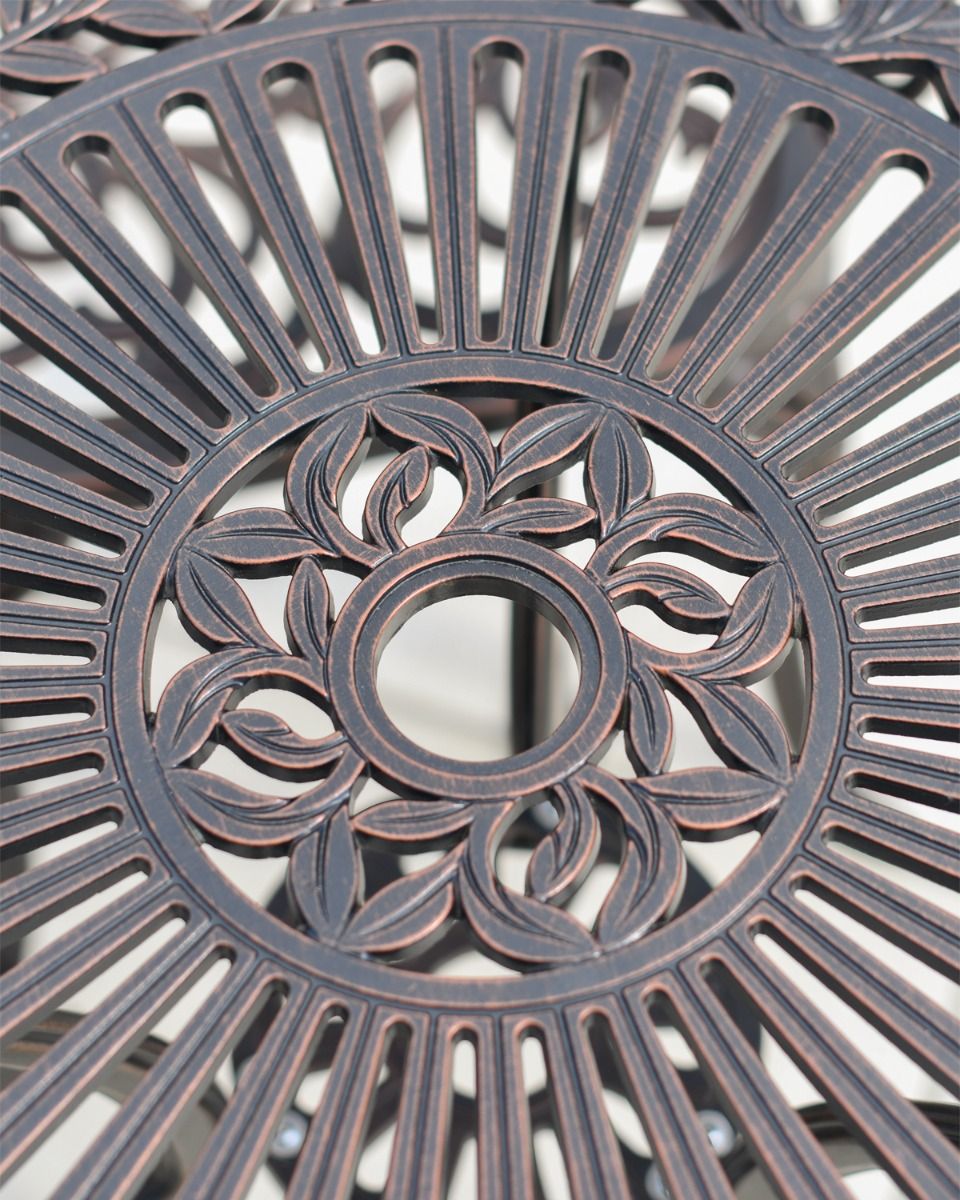 Circular Leaf Design Table Top