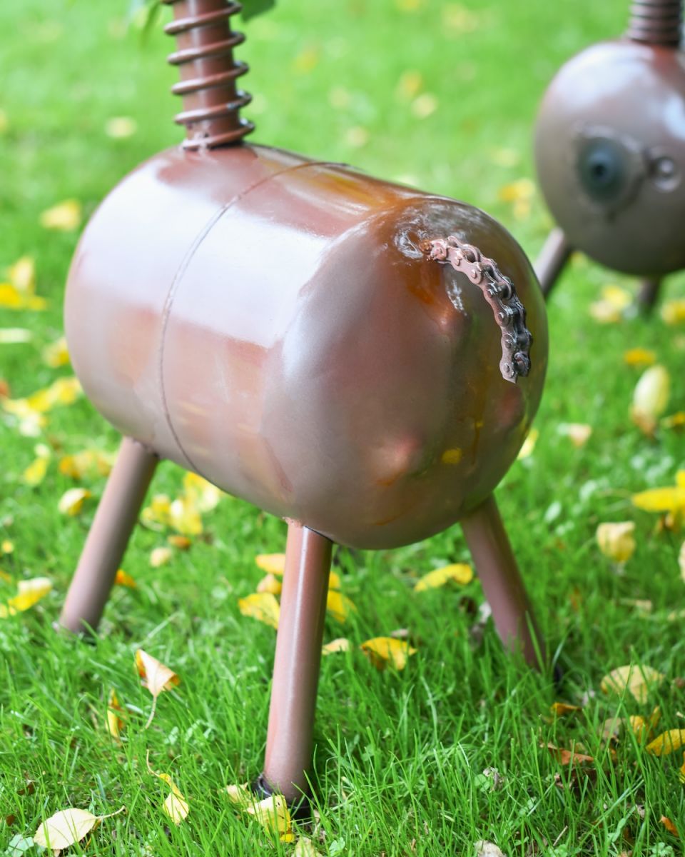 Close up of tail on recycled metal donkey sculpture