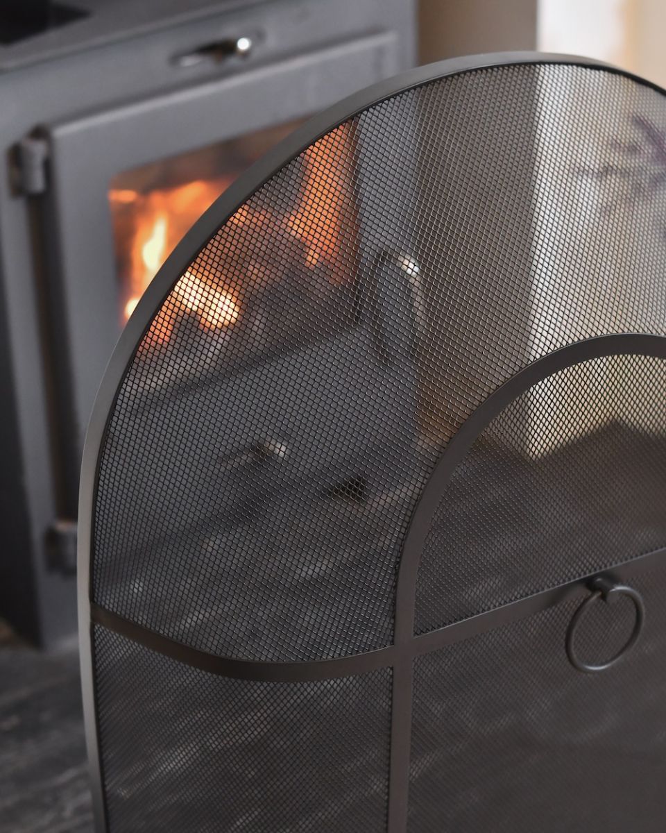 Close up of intricate mesh detail on fire guard