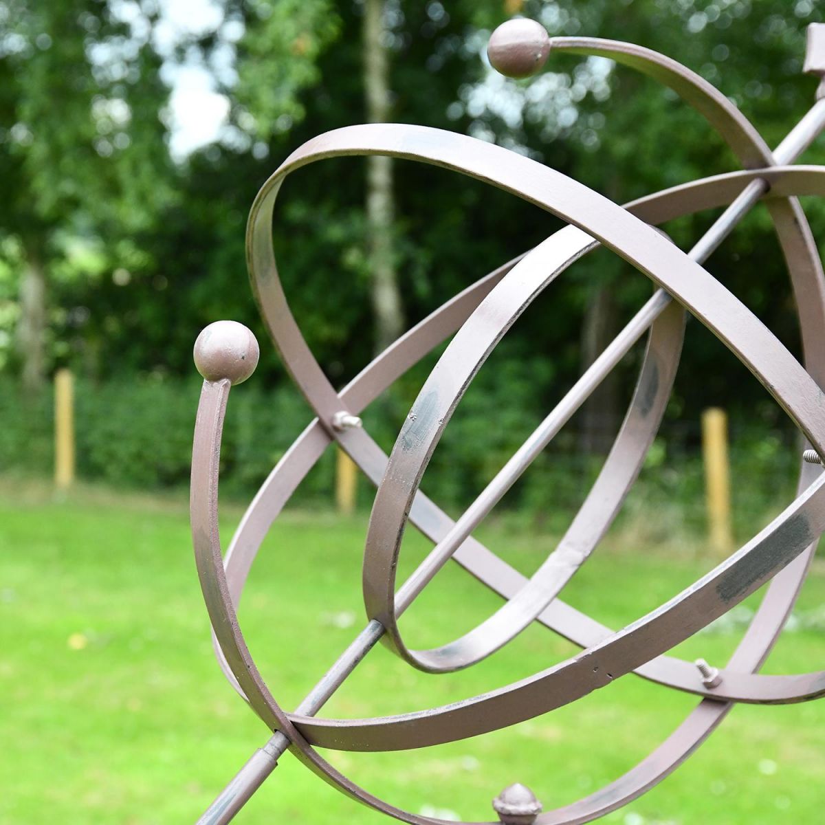 Traditional Rustic Design o the Armillary 