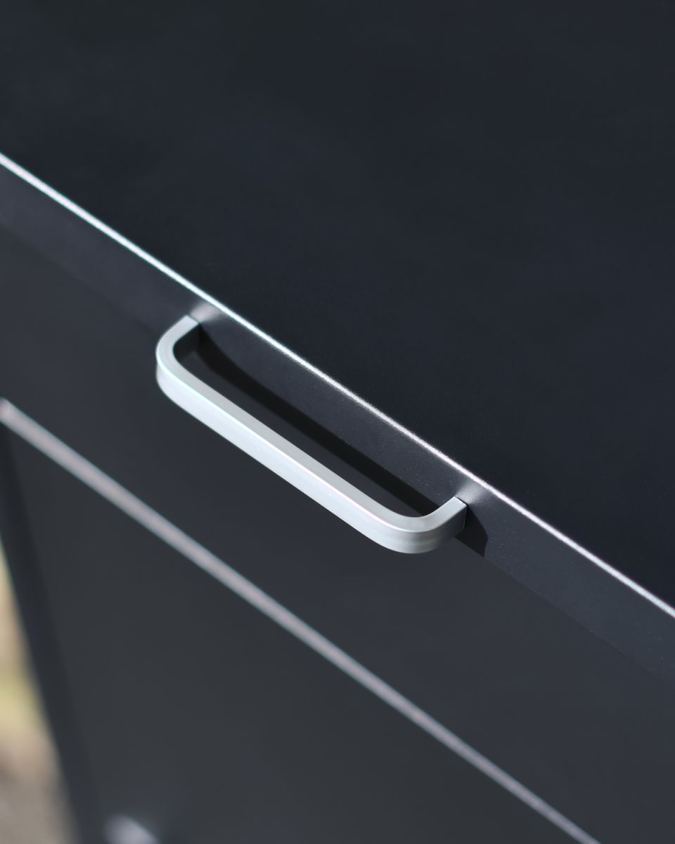 Contemporary felton black parcel box handle