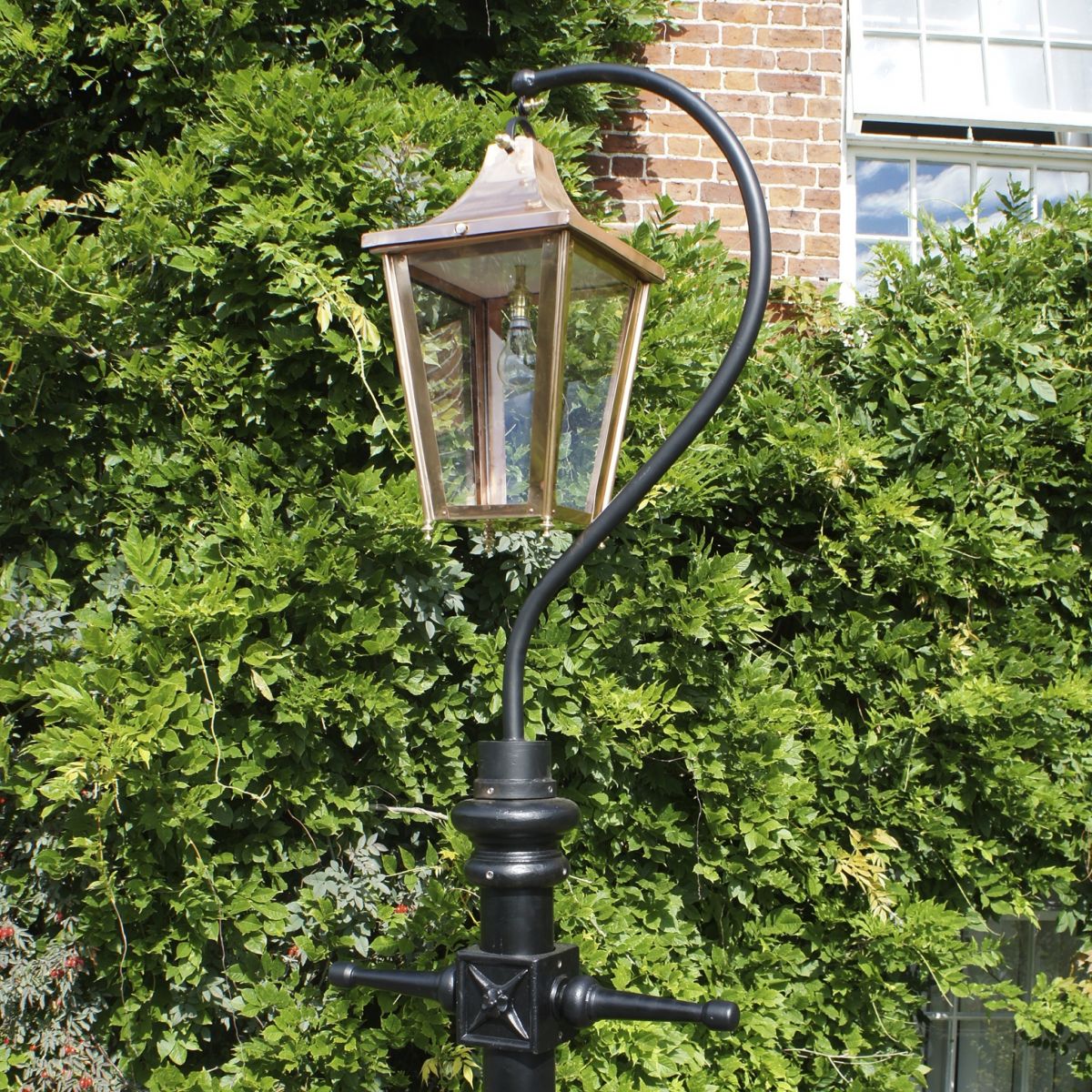Copper Lincoln Swan Neck & Lamp Post 3.4m