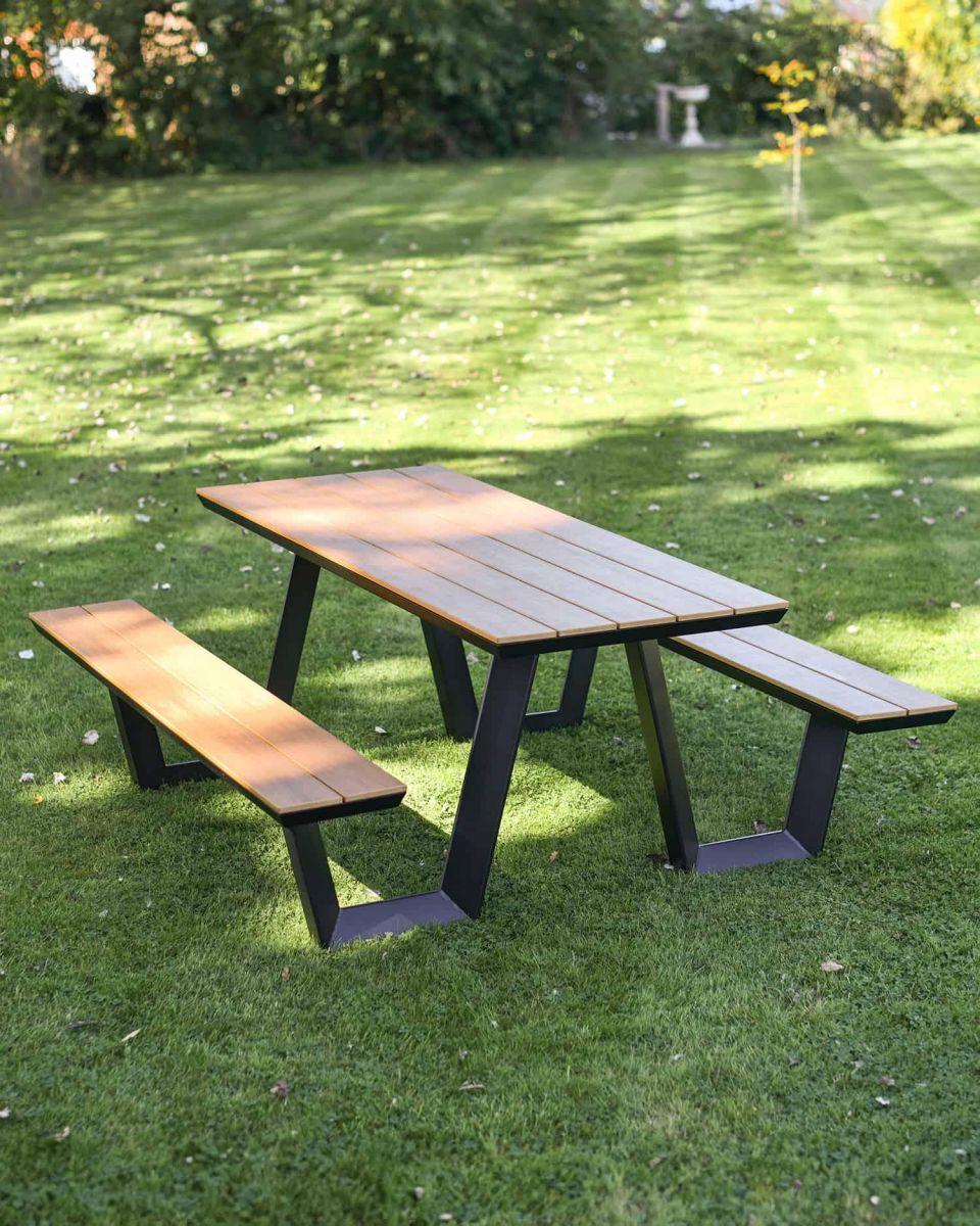 Deluxe Contemporary "Westfield" Four Seater Park Bench in Situ