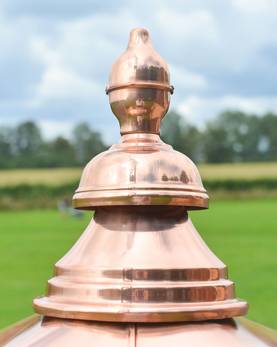 Traditional Design on the Copper Deluxe "Rochester" Lantern 