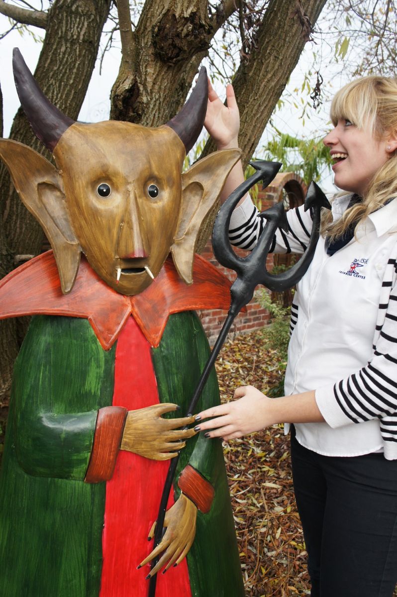 “Trick or Treat” Hand Painted Vampire Sculpture 