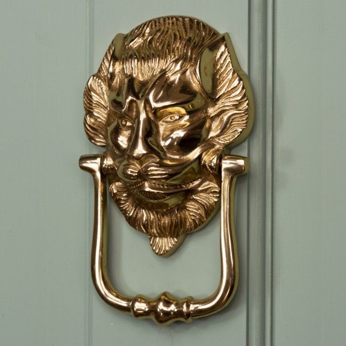 "Downing street lion" Door Knocker on a Green Door