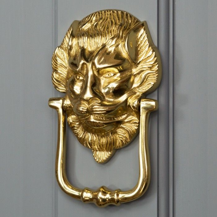 "Downing street lion" Door Knocker on a Grey Door