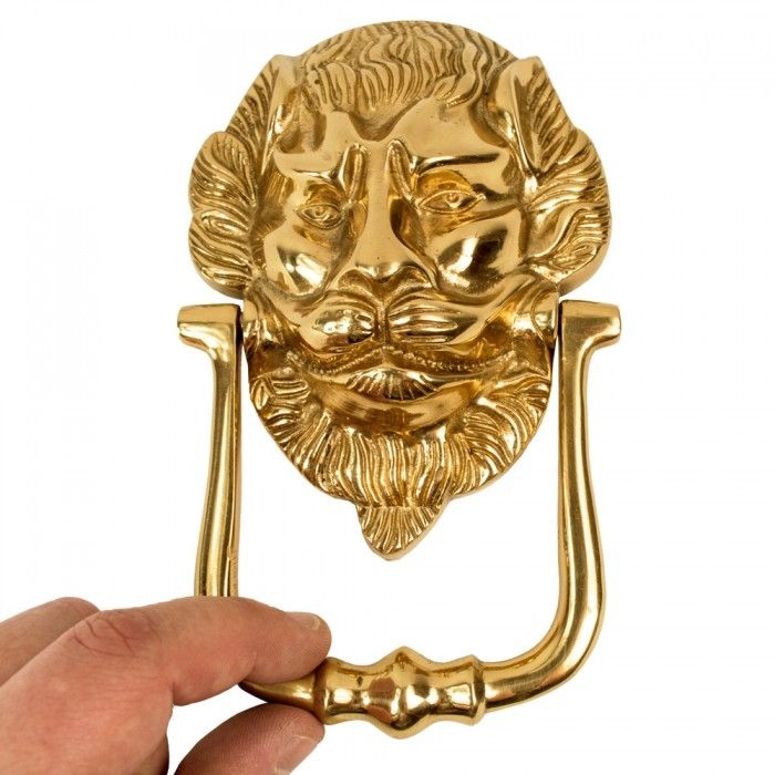 "Downing Street" Lion Door Knocker to Scale