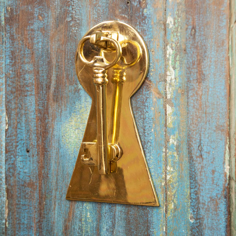 Polished Brass Key Door Knocker with Back Plate