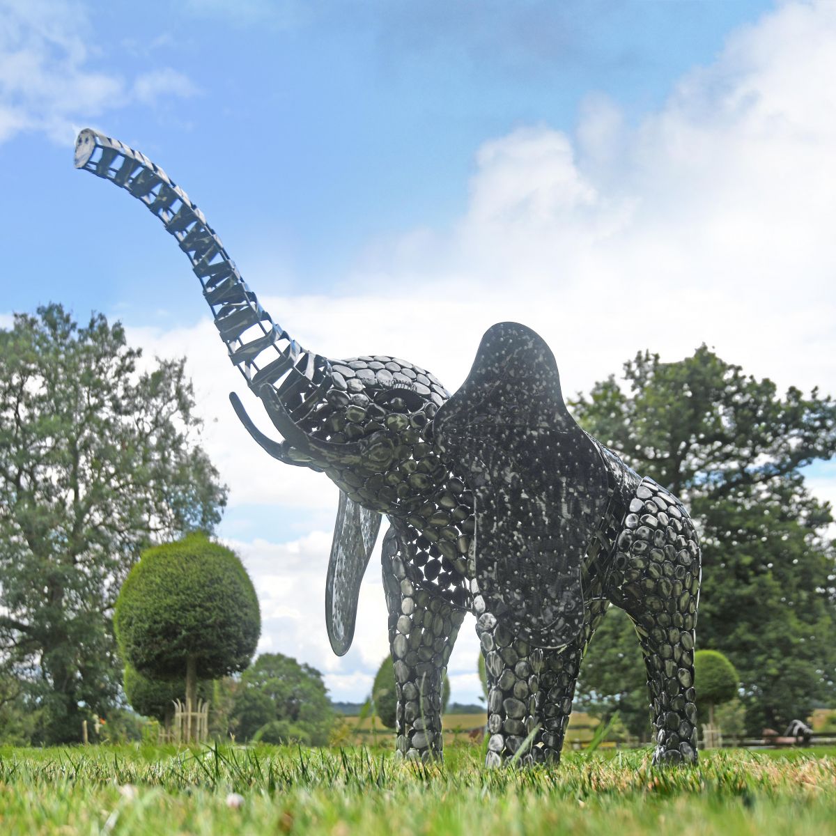 "Sambaku" Garden Elephant Sculpture in Situ in the Garden