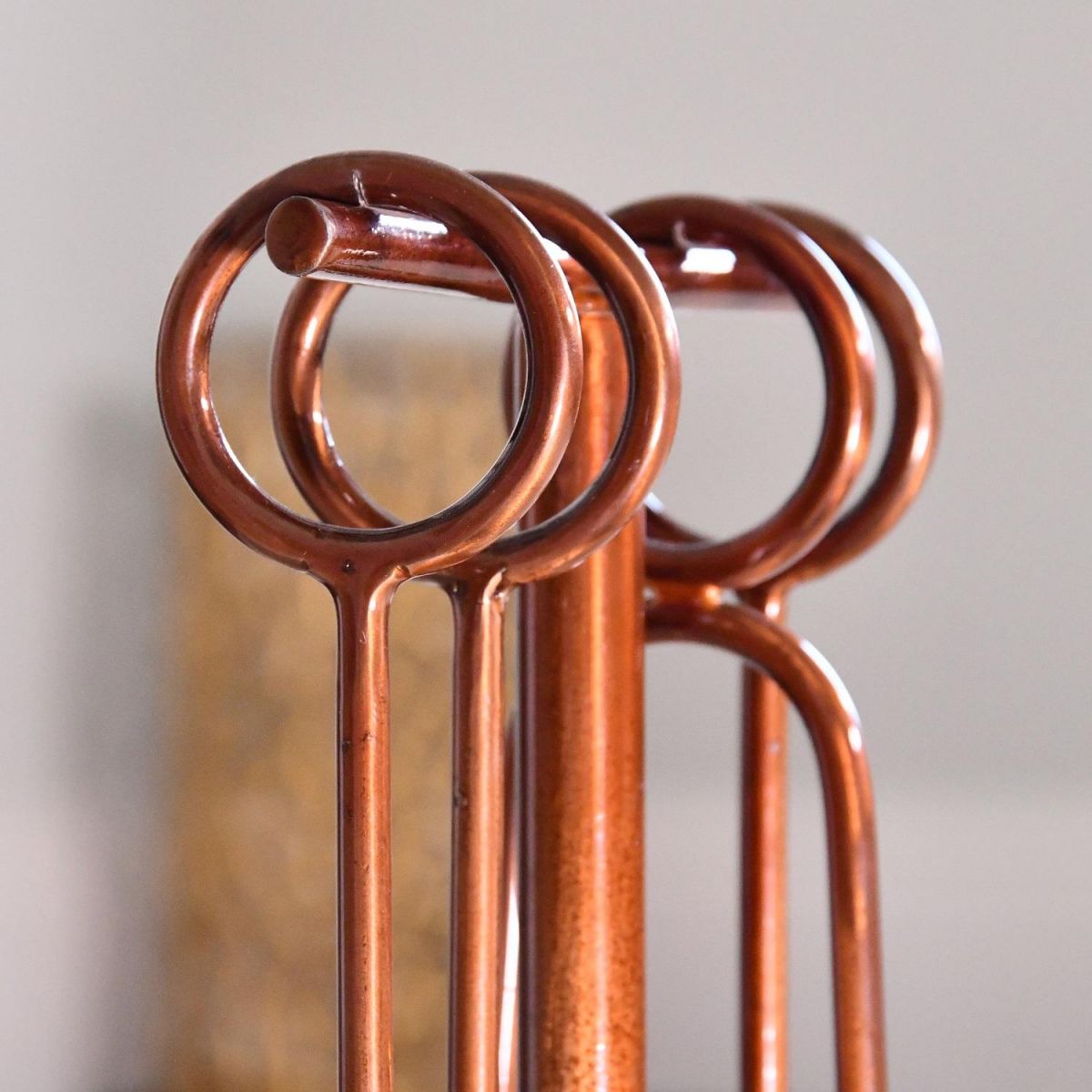 Close up of circular handles on Companion Set Tools