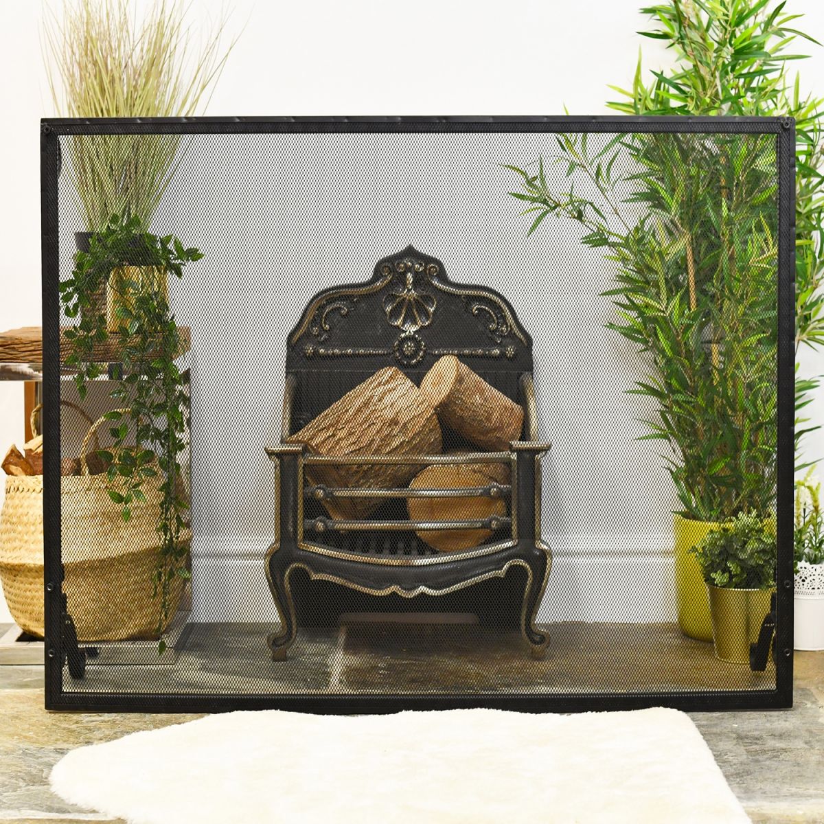 Extra Large Fire Screen in living room
