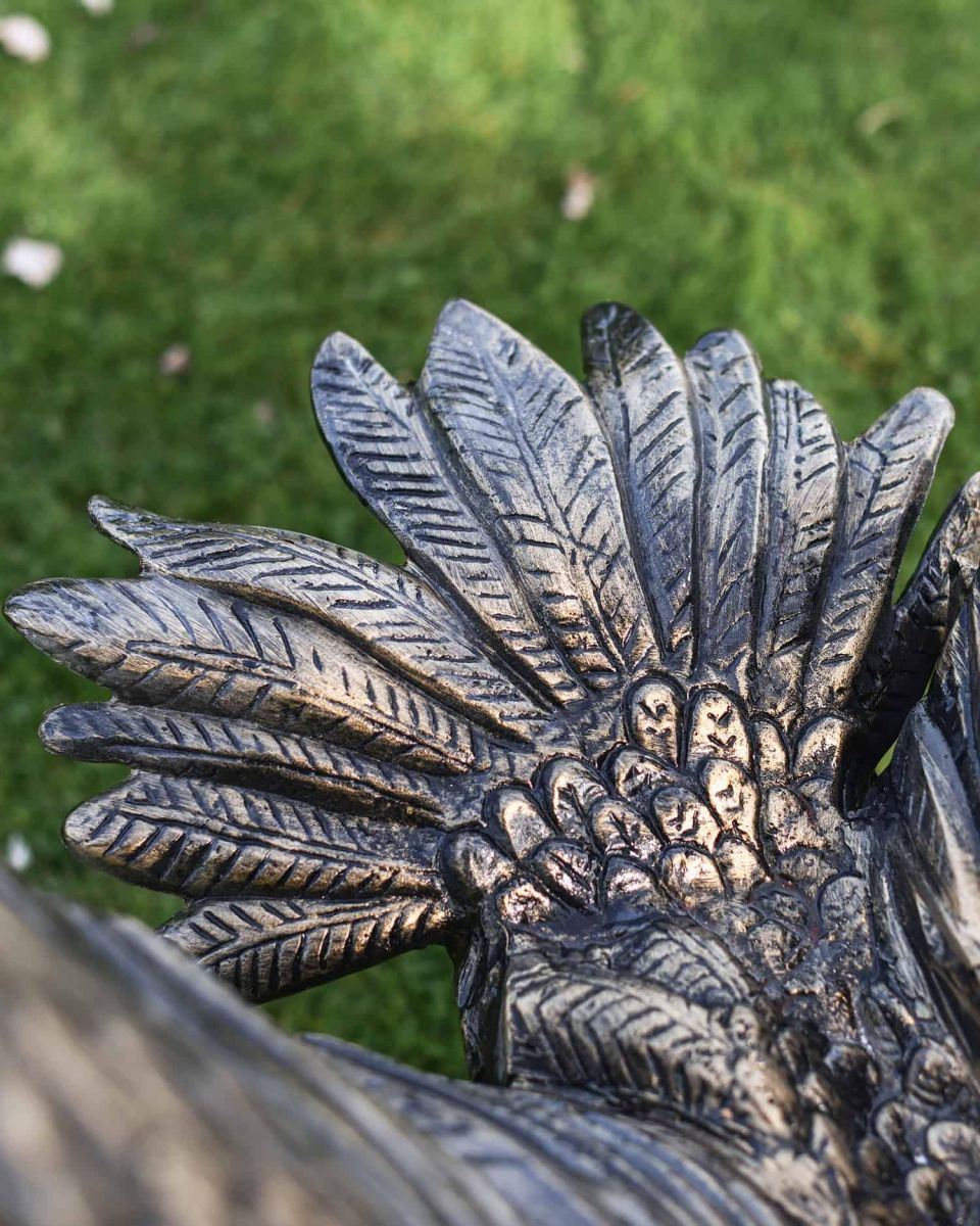 Close-Up of Antique Gold Finish