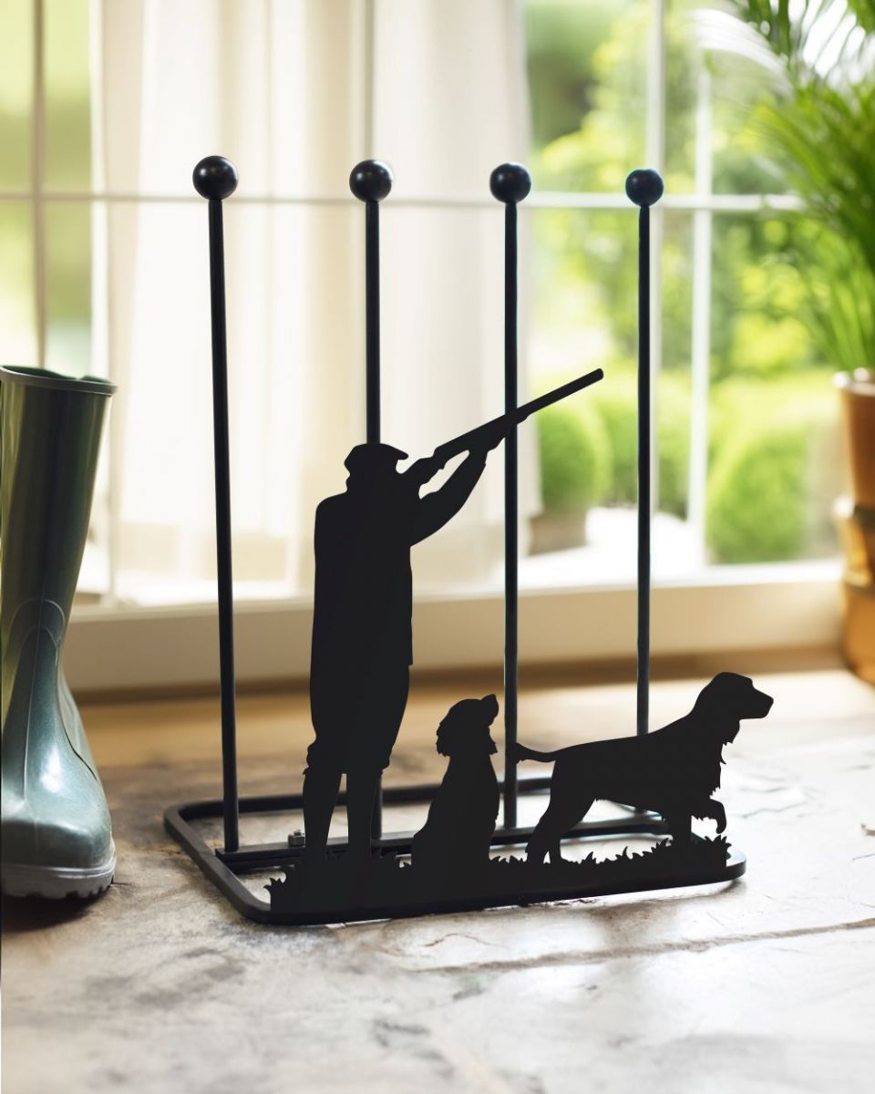 Game Season Cocker Spaniel boot rack by garden door