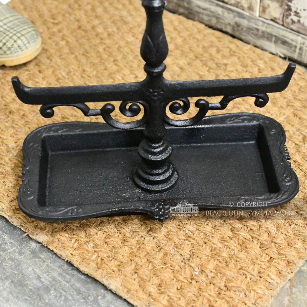 "Mosbey Hall" Cast Iron Free Standing Boot Scraper