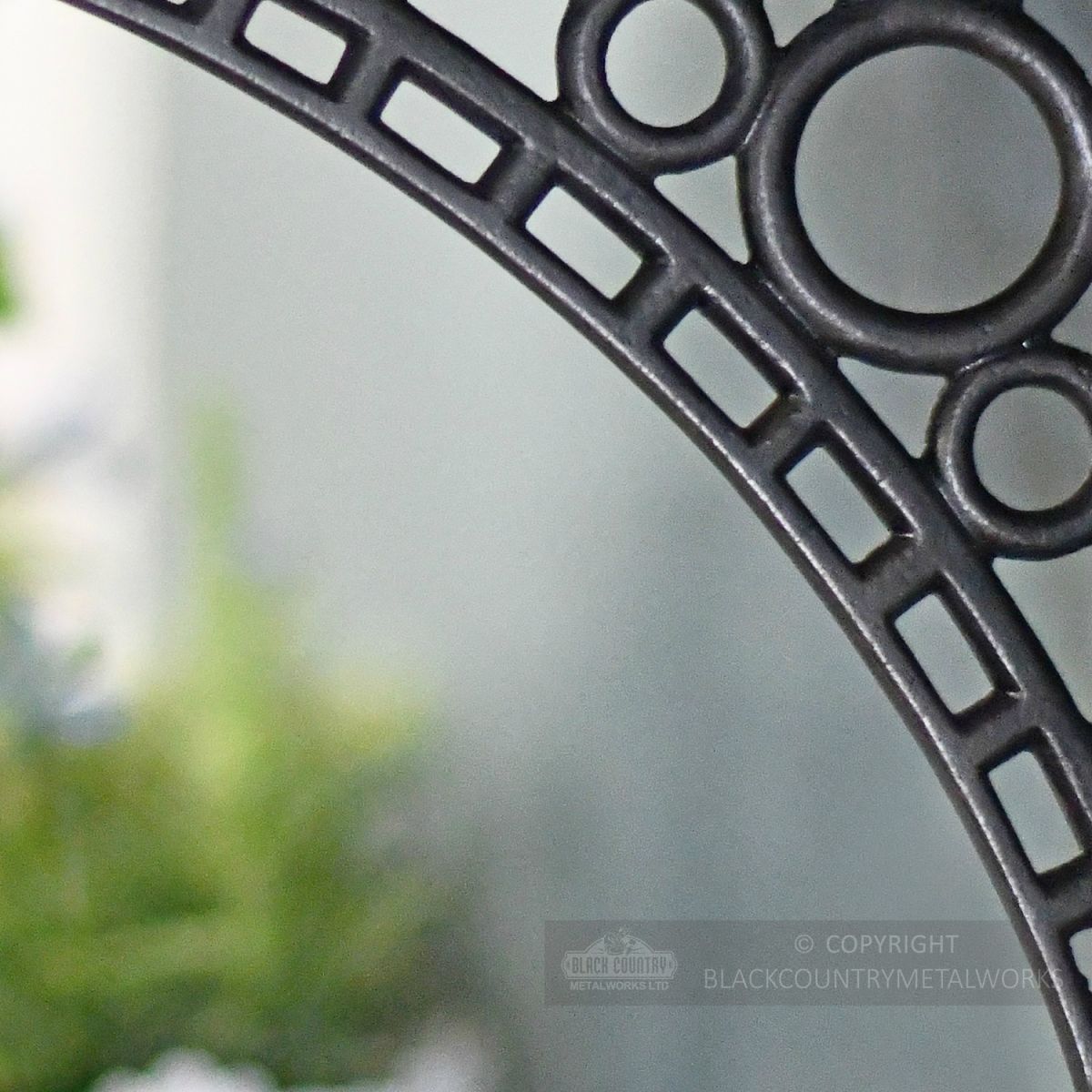 Iron Bridge Shelf Bracket - Small 22 x 22cm Close Up