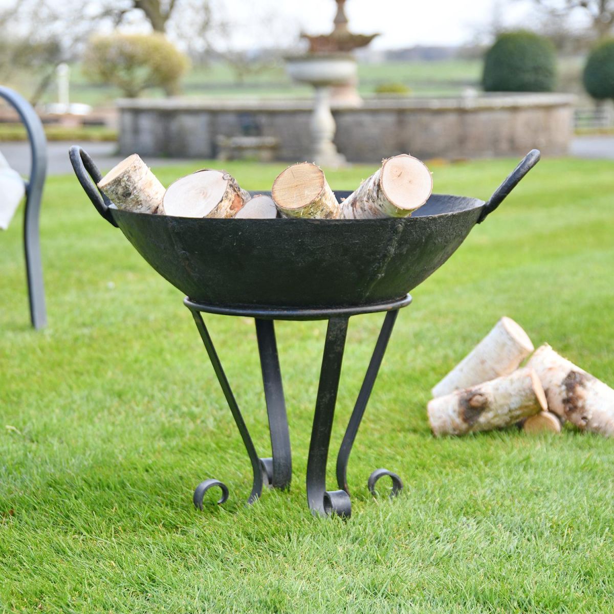 50cm Iron Kadai Fire Bowl in Situ Holding Fire Wood