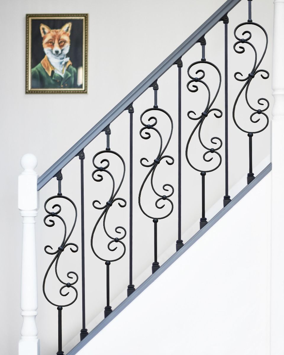  Spindles With Rake Brackets 
