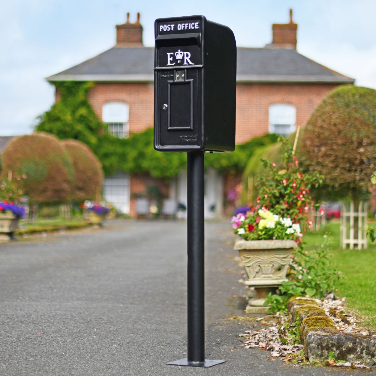 "Original Reproduction" Black Elizabeth Regina Post and Parcel Box With Stand