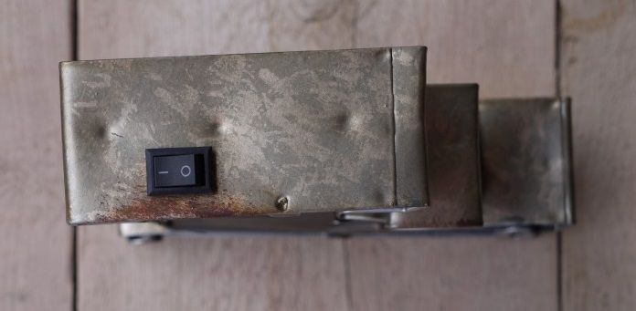 Letter F Wall Light