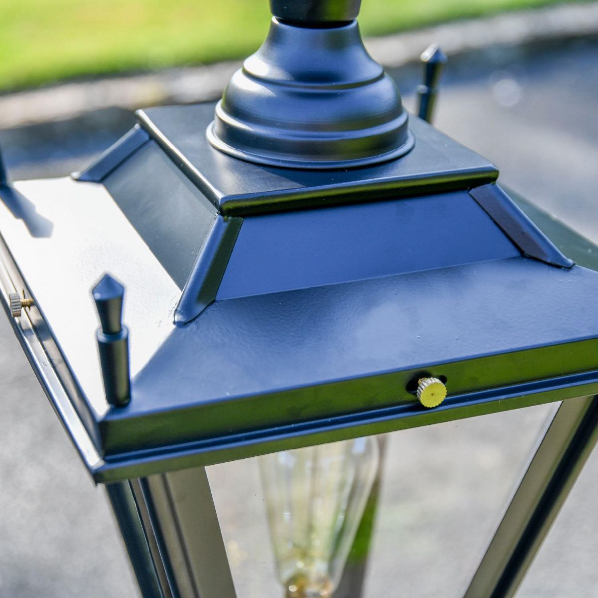 Close up of Dorchester lantern top 