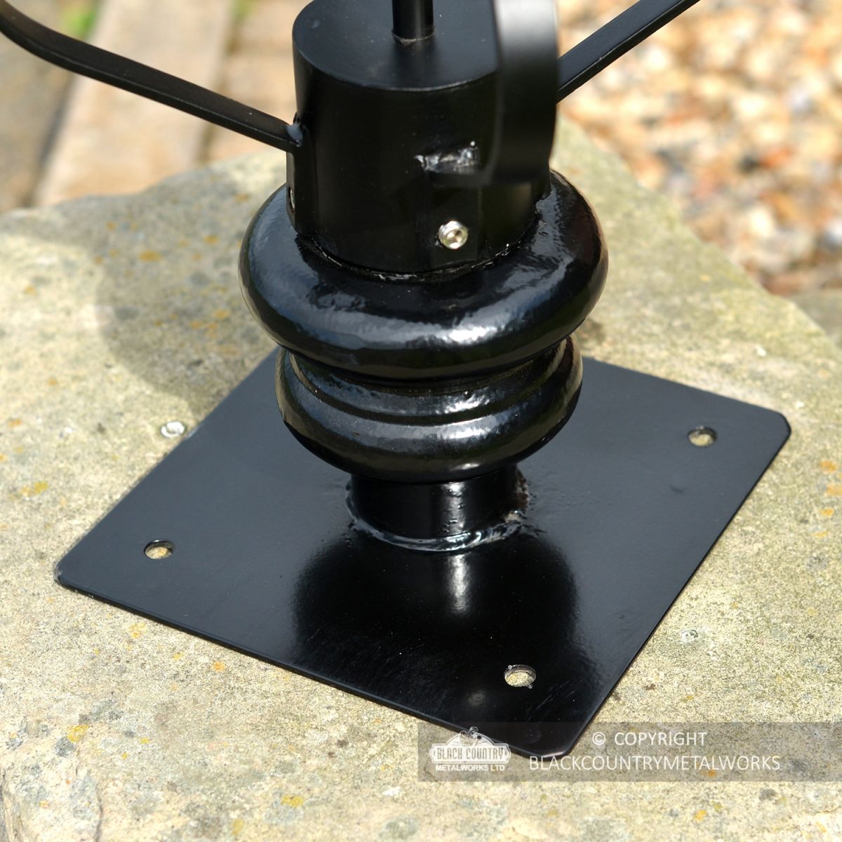 Close-up of the Pillar Base Plate