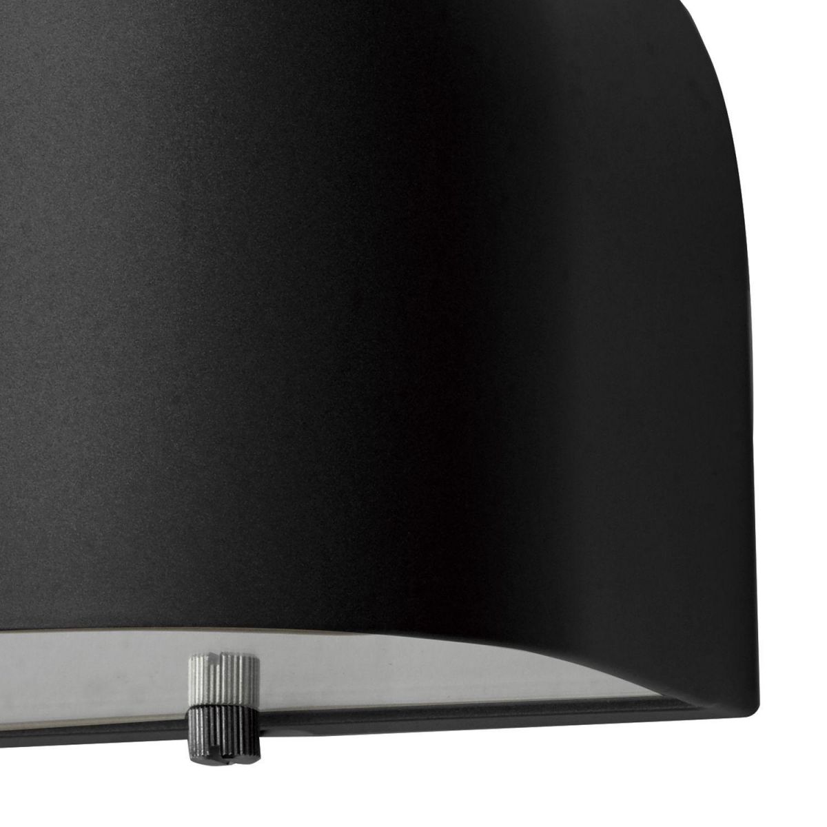 Close-up of the Matt Black Finish