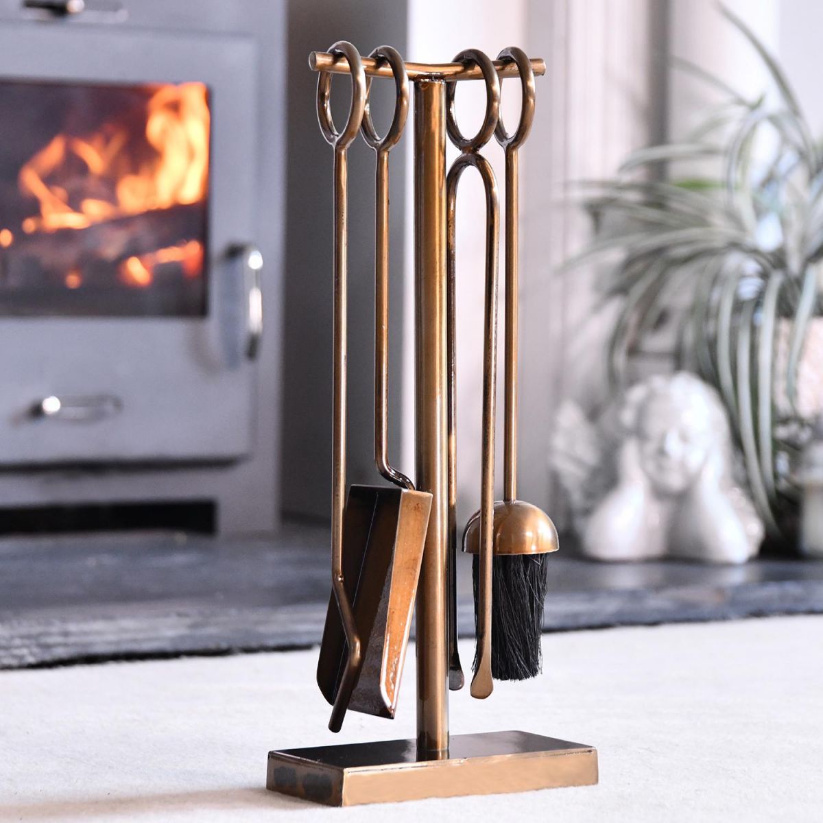 "Midleton" Antique Brass Companion Set in Situ
