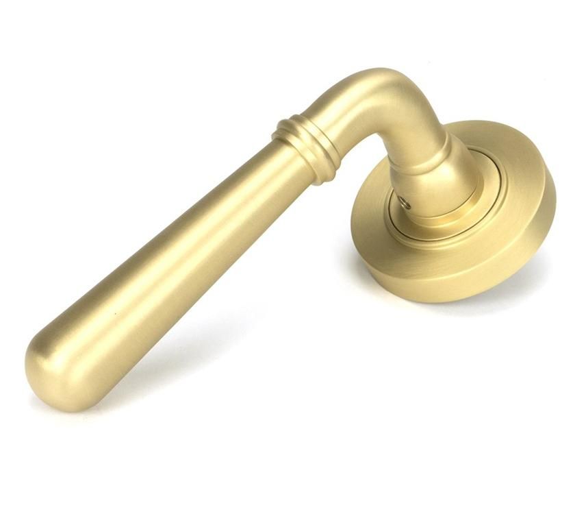 Modern Satin Brass "Neville" Door Handle on Rose Set - 53mm