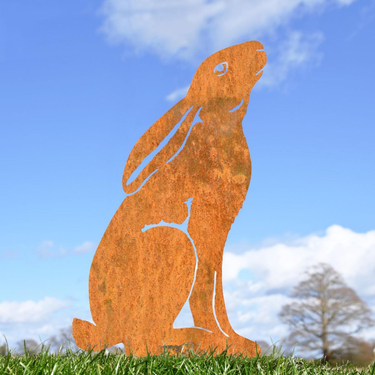 Rustic Sheet Steel Silhouette with Moon Gazing Hare Design