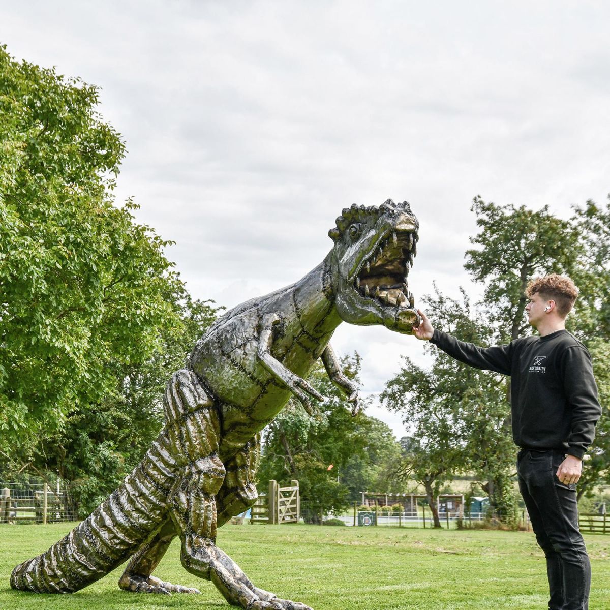  Recycled Metal Finish T-Rex Sculpture to Scale