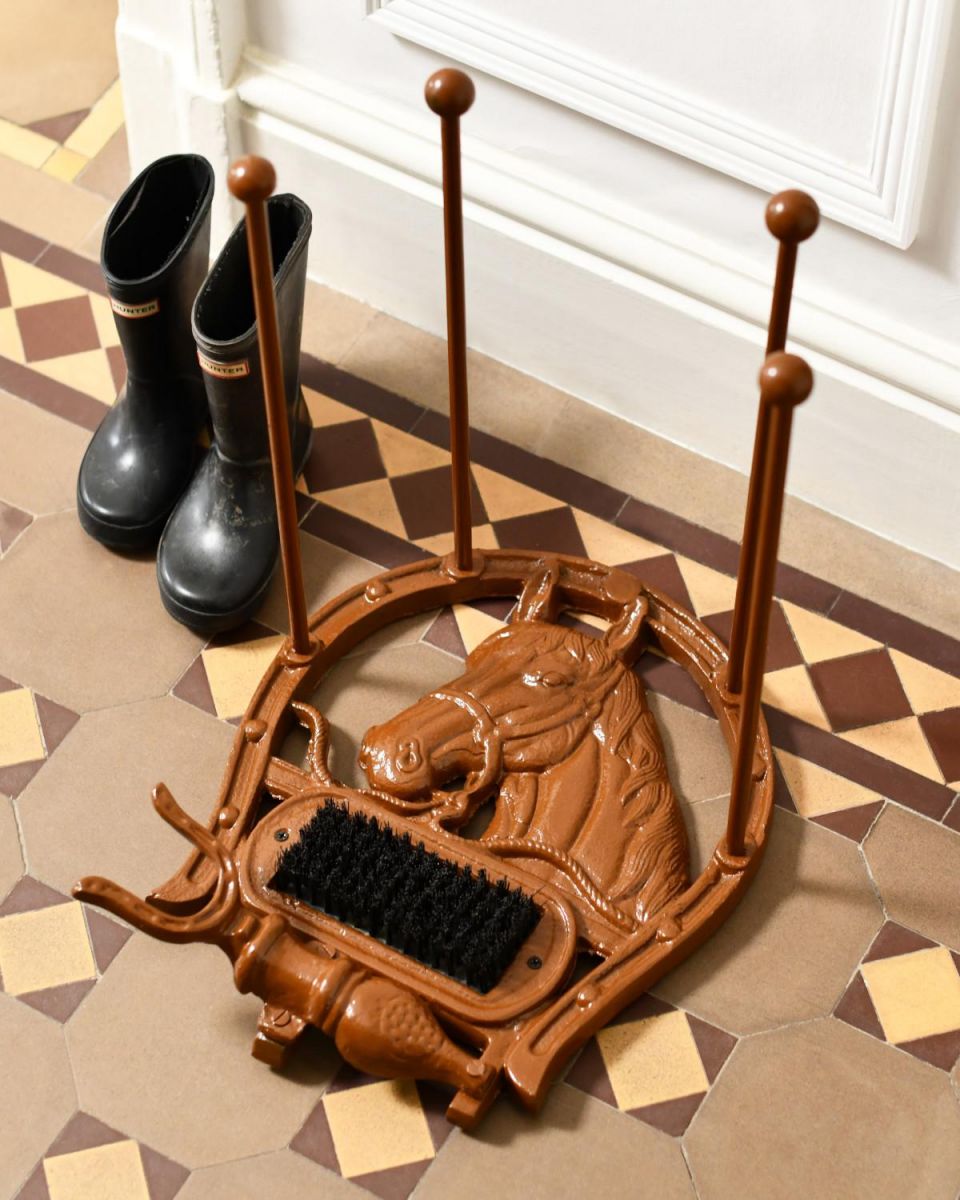 Rustic Two-in-One Horse Head Boot Scraper & Wellie Rack in Situ