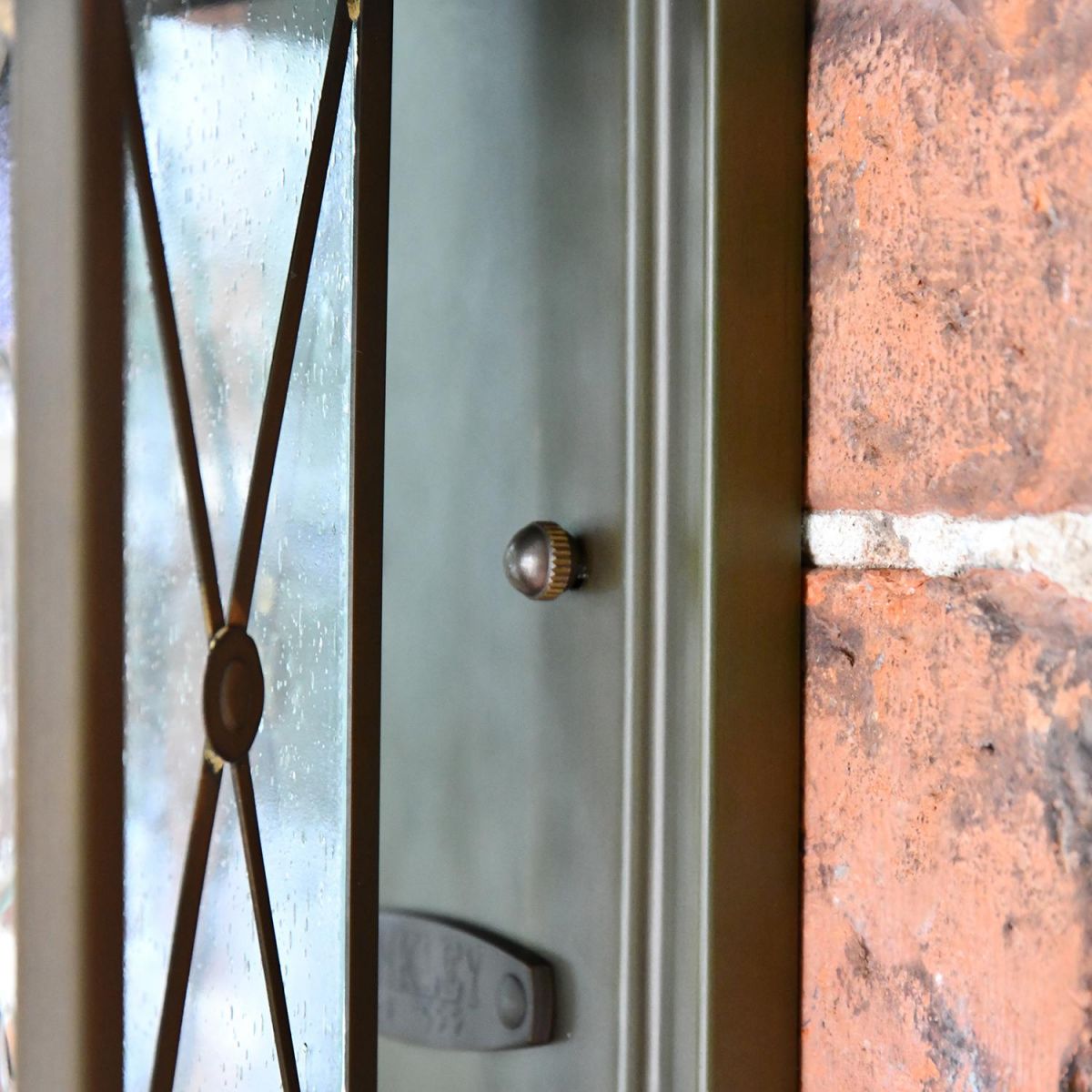 Seeded Glass Inside the Wall Lantern