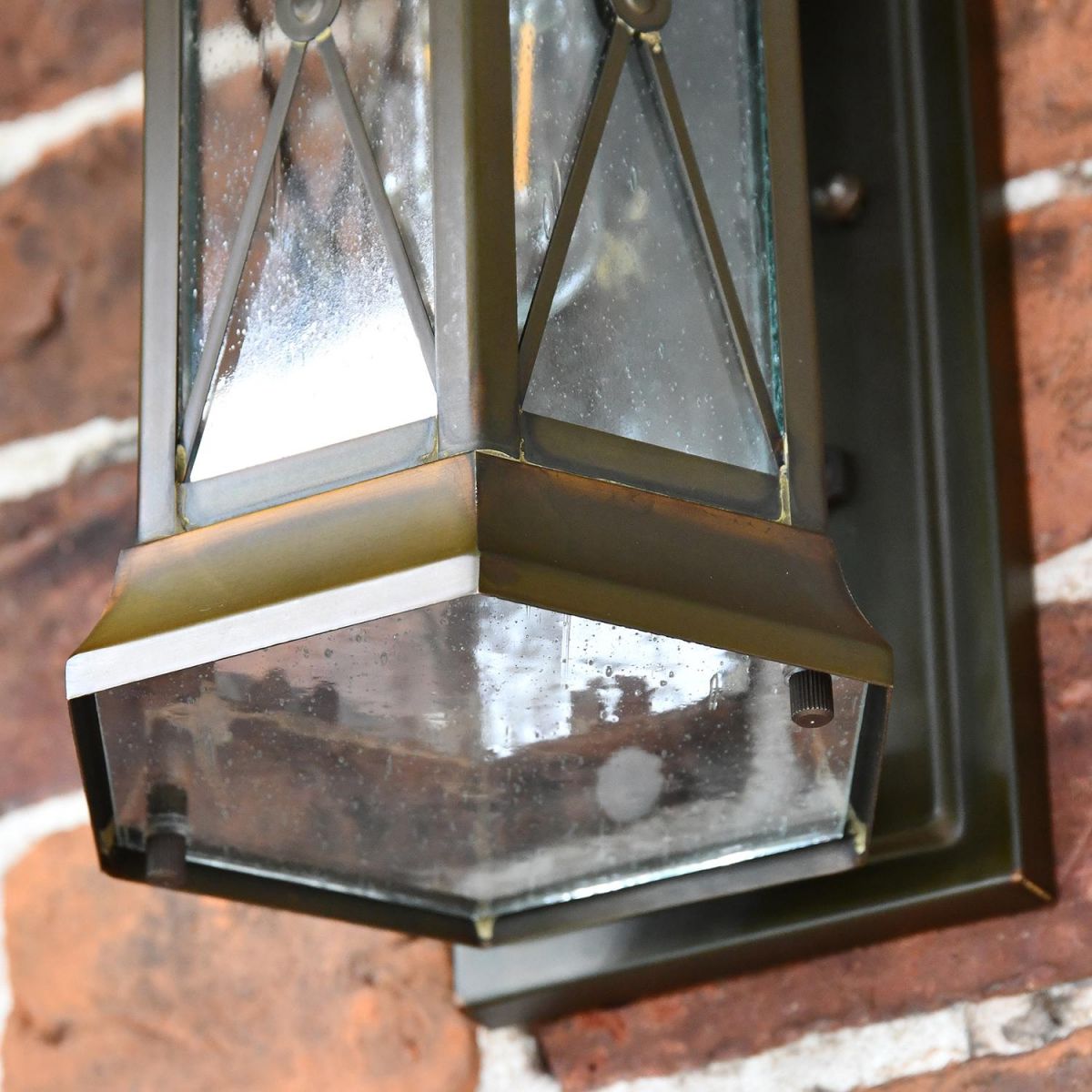 Glass Bottom on the Wall Lantern