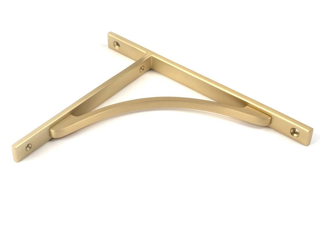 Close-Up of Satin Brass "Appleton" Traditional Arched Shelf Bracket - 260mm x 200mm