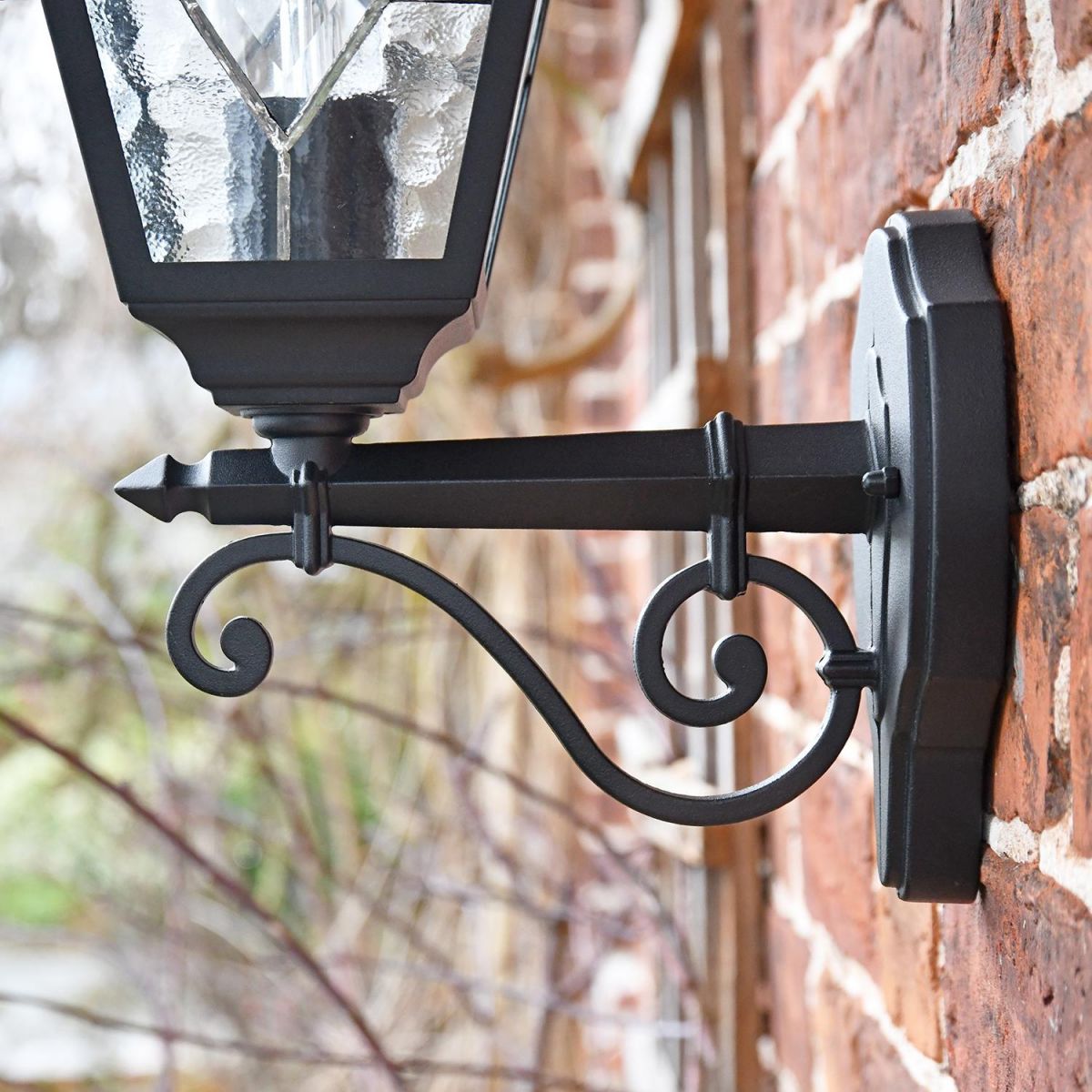 Side View of the Ornate Bottom Fix Bracket