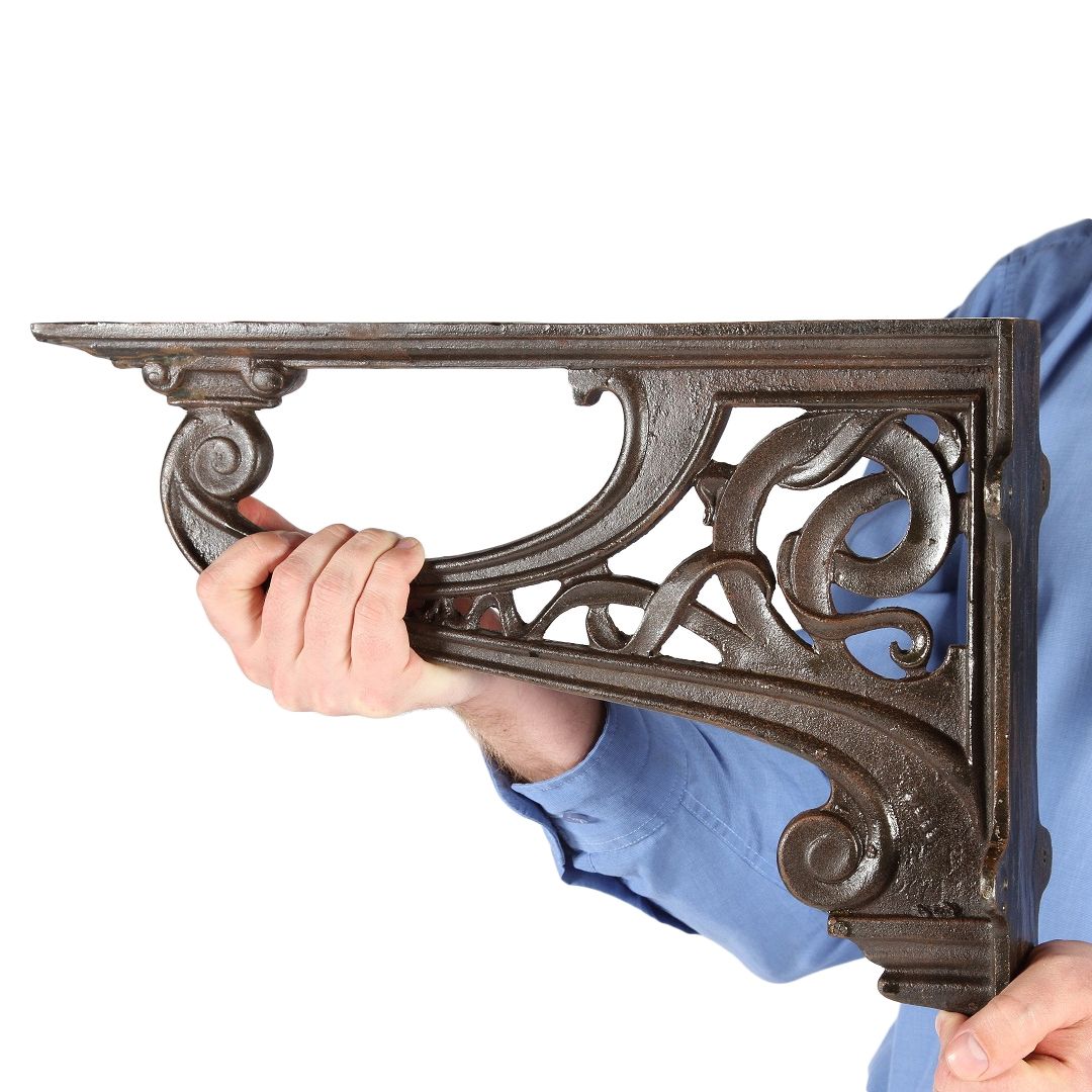 "Celtic" Iron Shelf Bracket 30 x 42cm