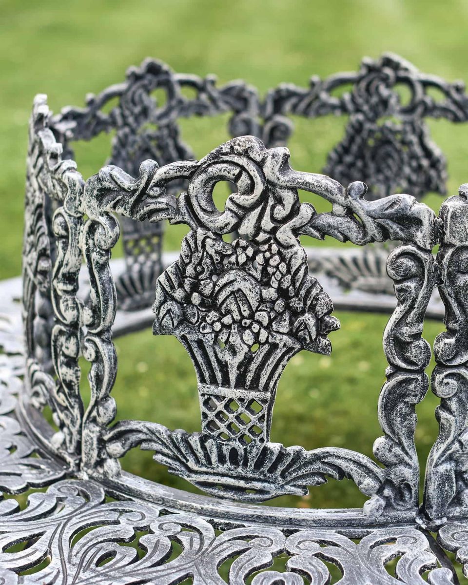 Close-Up of Antique Silver Finish on Solid Antique Gold "Royale" Aluminium Full Tree Guard & Bench