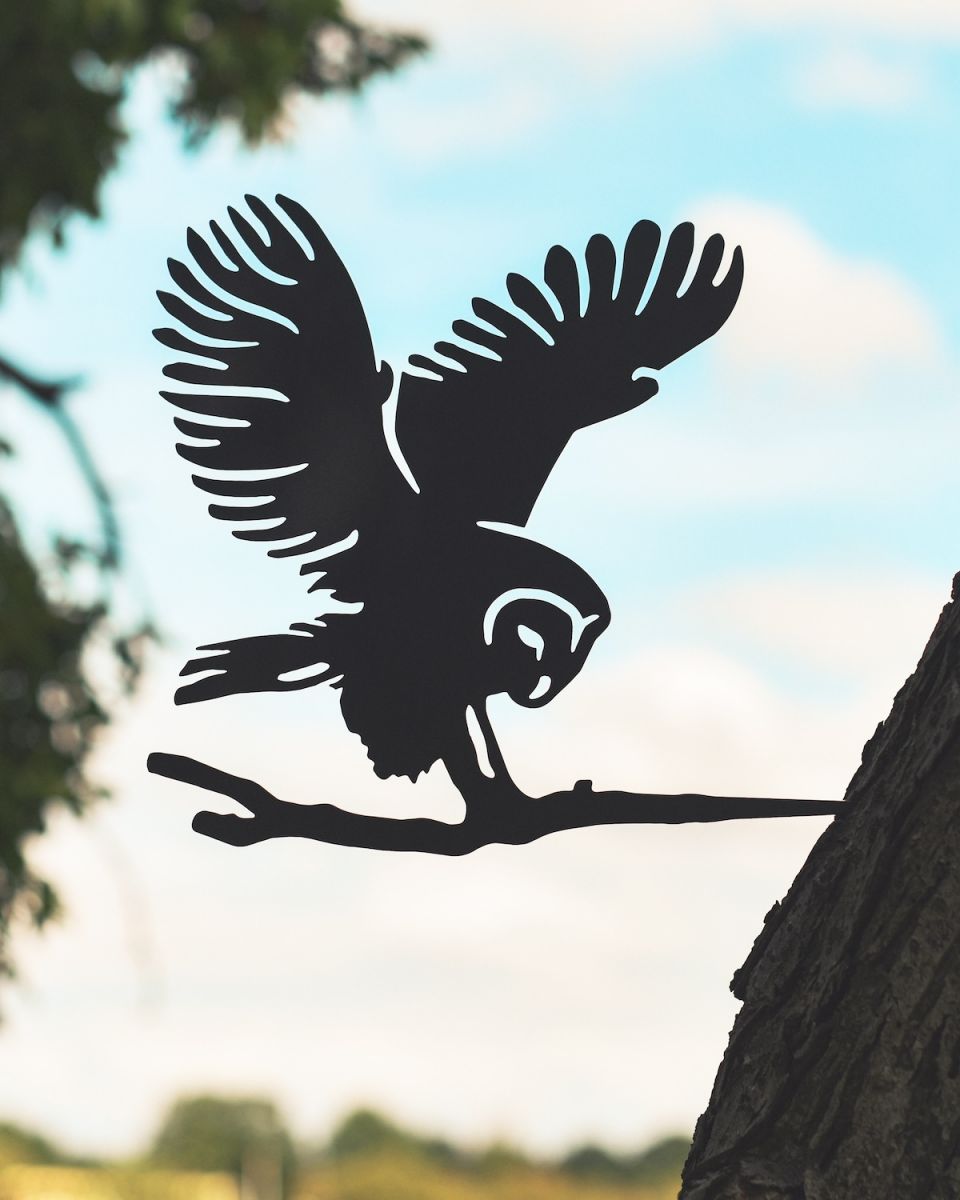 Steel Barn Owl Tree Spike - Black