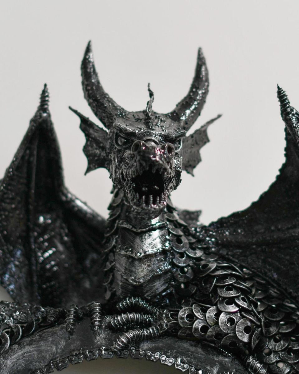 Close-Up of Stunning Wyvern Dragon Circular Interior Wall Mirror