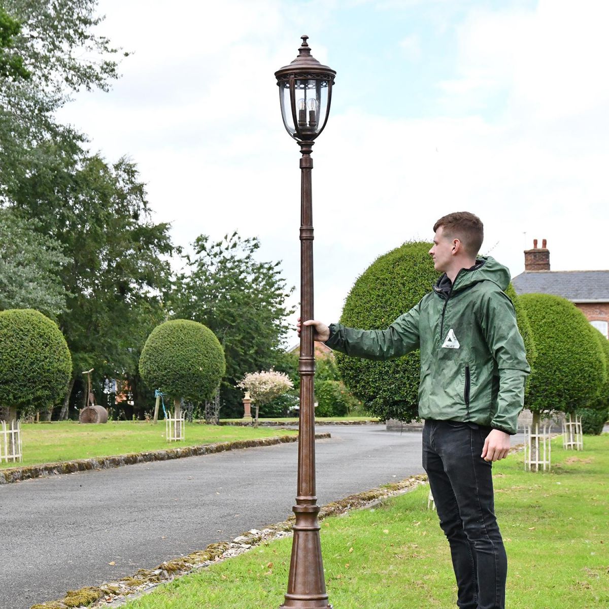 The Ruxton Bronze Manor Style Garden Lamp Post to Scale