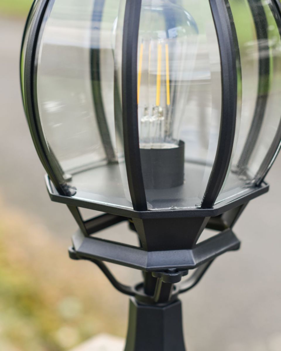 Tourega Pillar Light Diffuser Close Up
