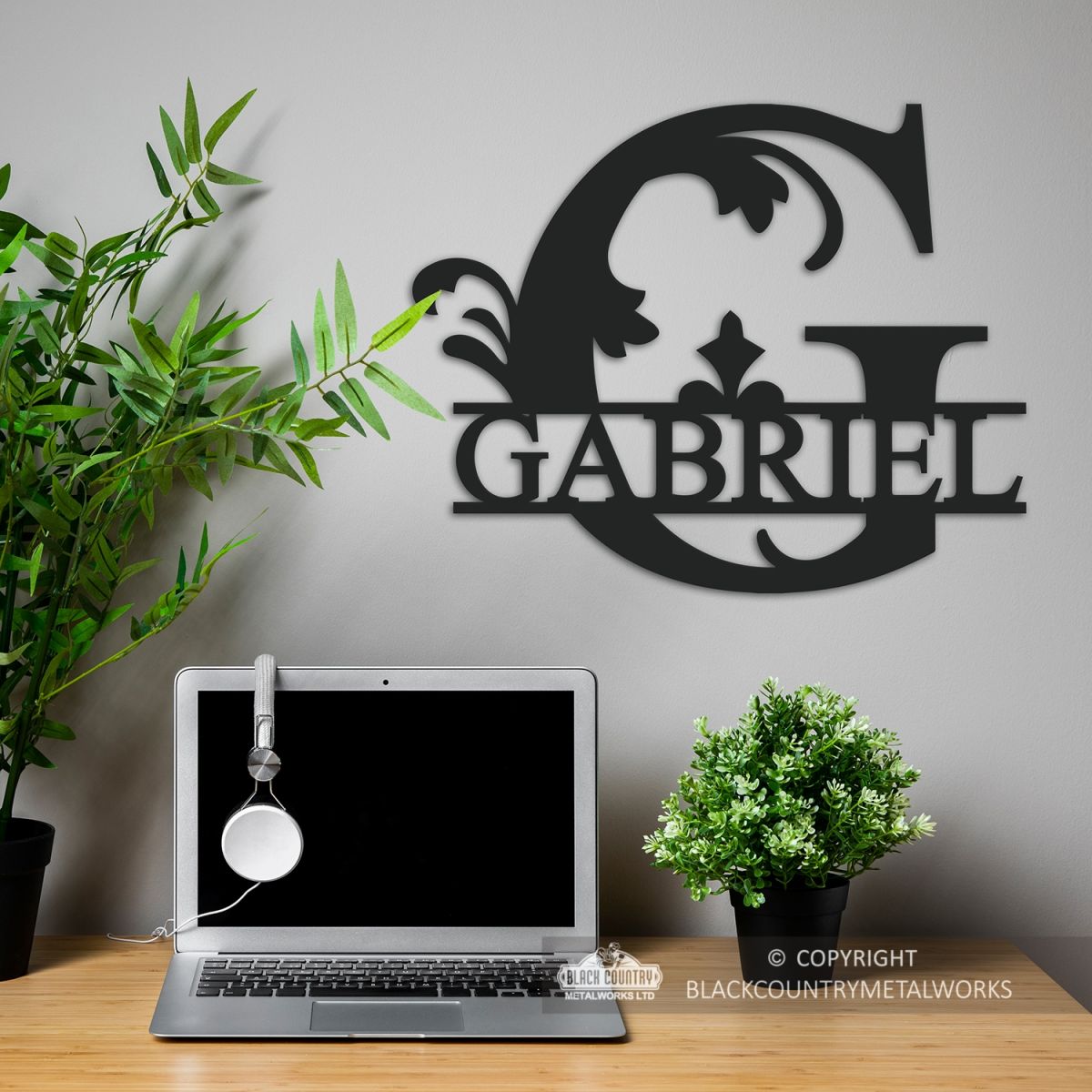 Letter G Monogram Name Sign in Situ in the Office