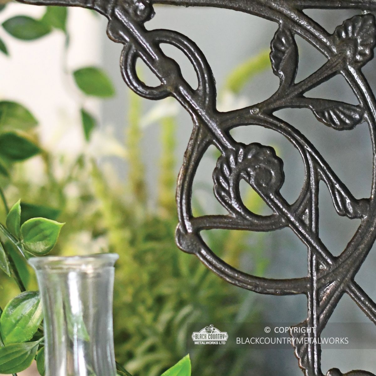 Close-up of the Trellis Design on the Shelf Bracket 