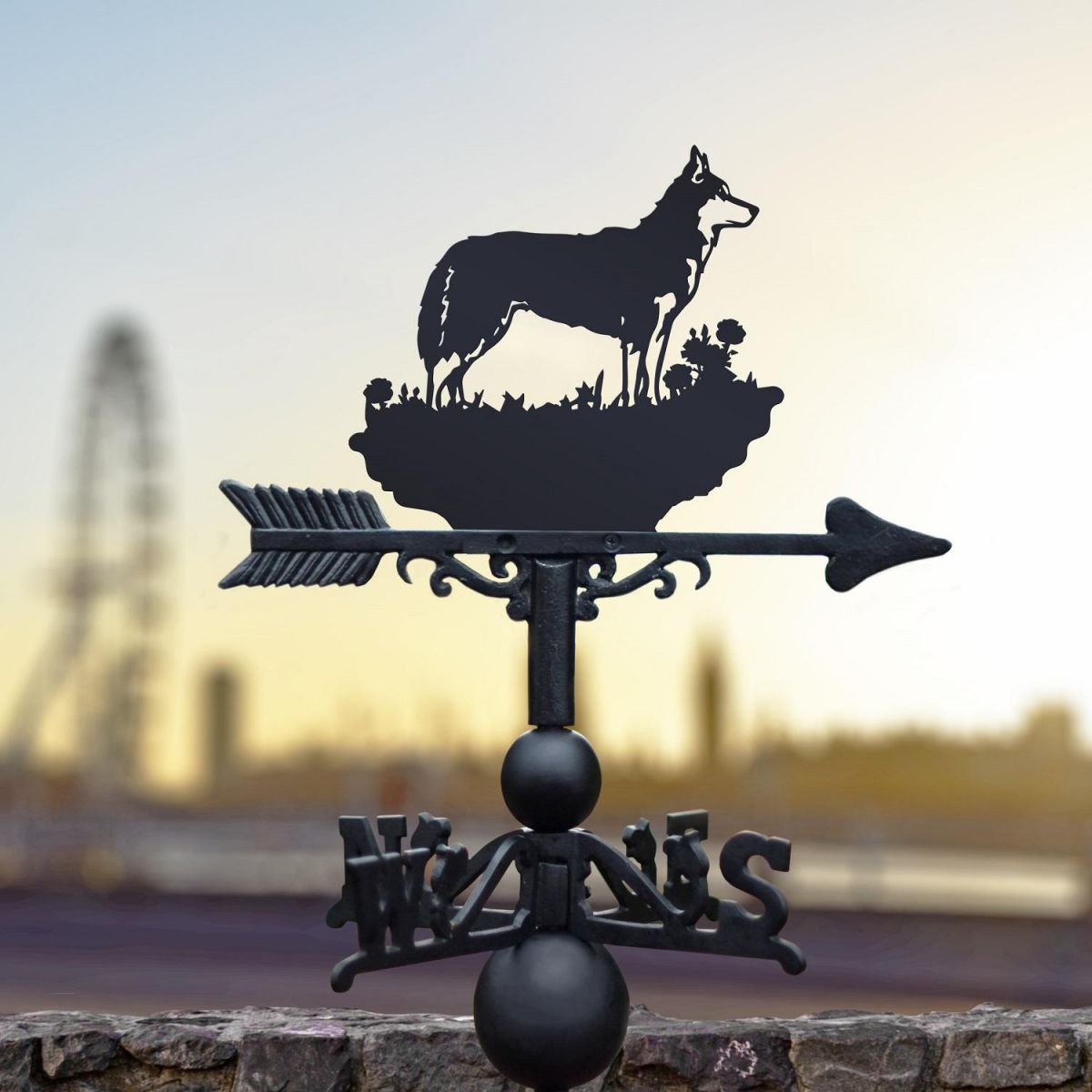 Siberian Husky Weathervane in Full 